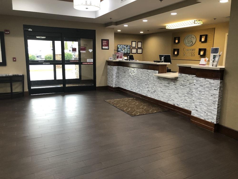Comfort Suites Johnson City Near University Экстерьер фото