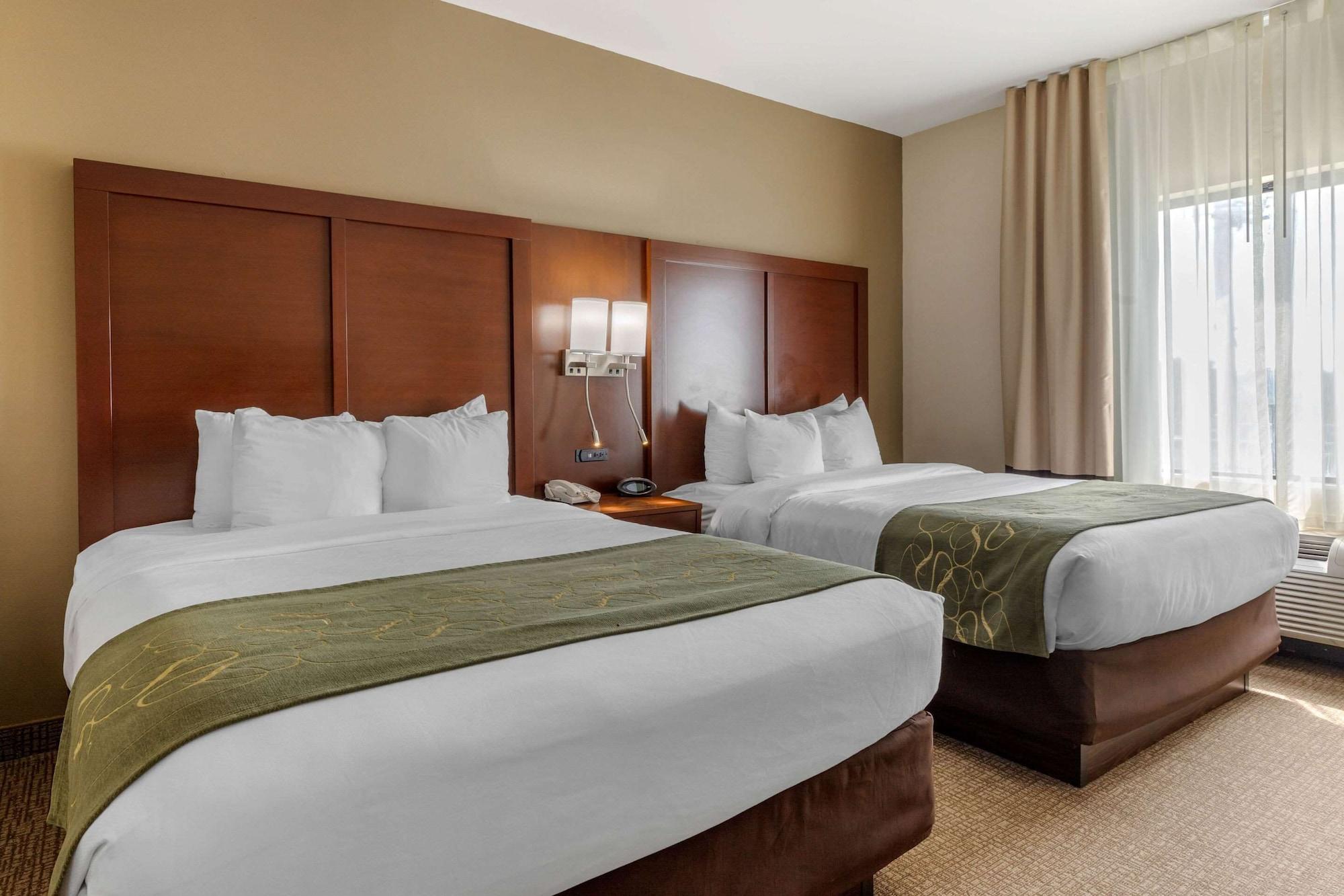 Comfort Suites Johnson City Near University Экстерьер фото