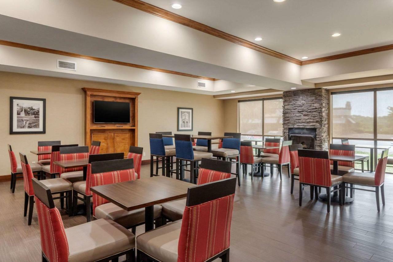 Comfort Suites Johnson City Near University Экстерьер фото